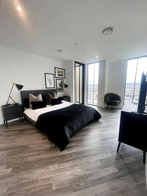 Opulent 3 -Bedroom Penthouse With Stunning Views Newcastle Upon Tyne Appartamento